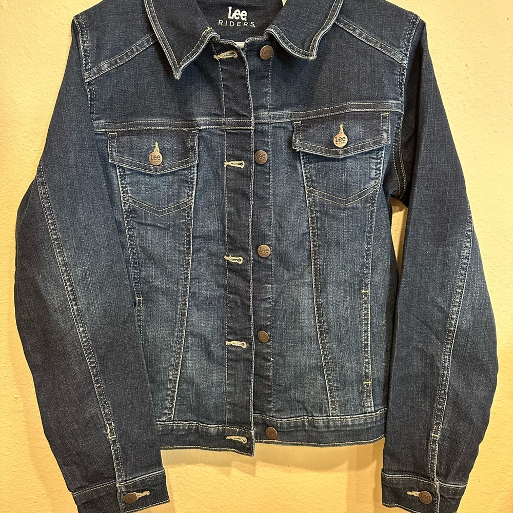 Women’s Lee Riders Dark Blue Denim Jacket—Size M